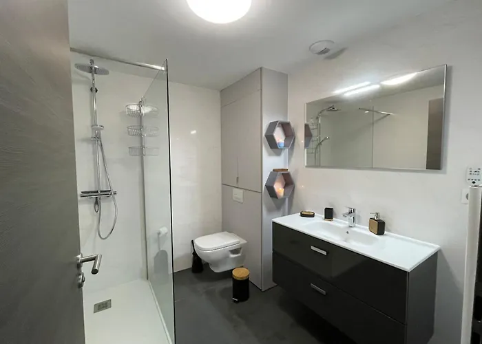 Appartement Two-bedroom Flat With Terrace Near The Harbour And Town Centre Porto-Vecchio (Corsica)